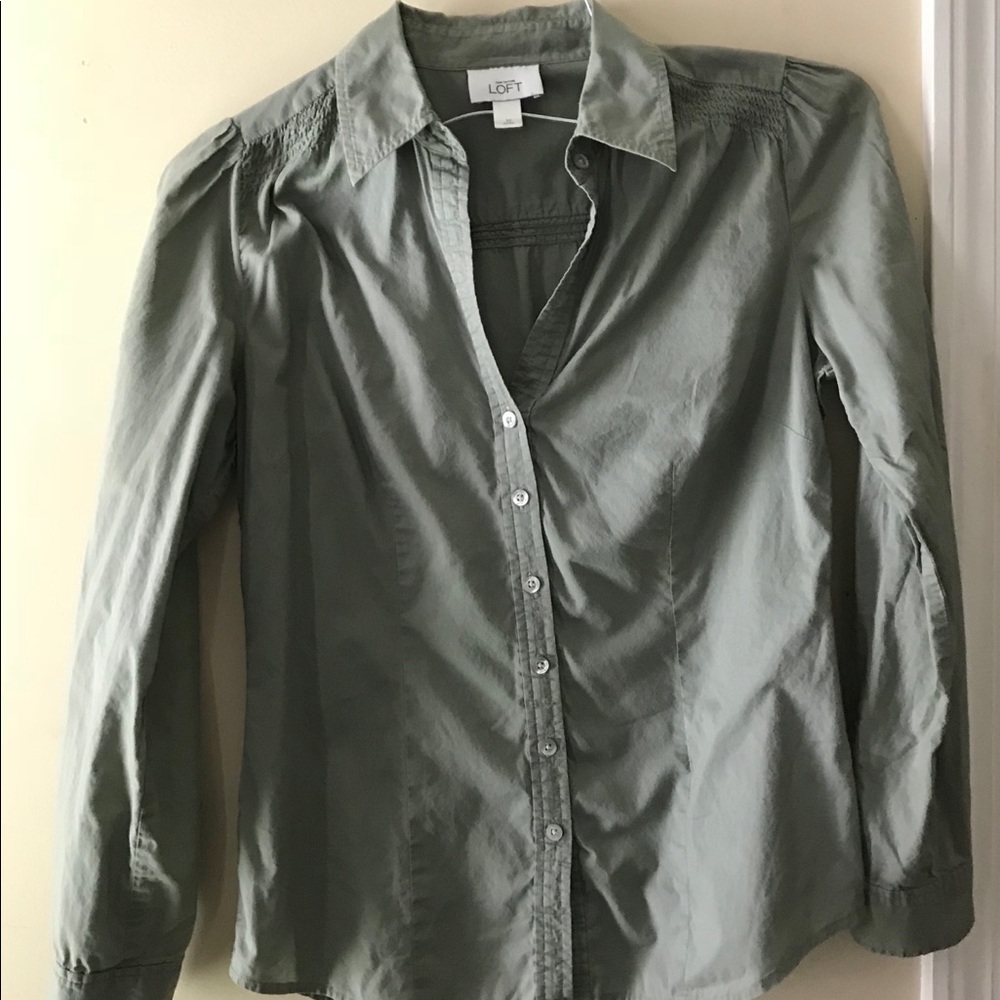 Blouse by LOFT - Picture 2 of 4